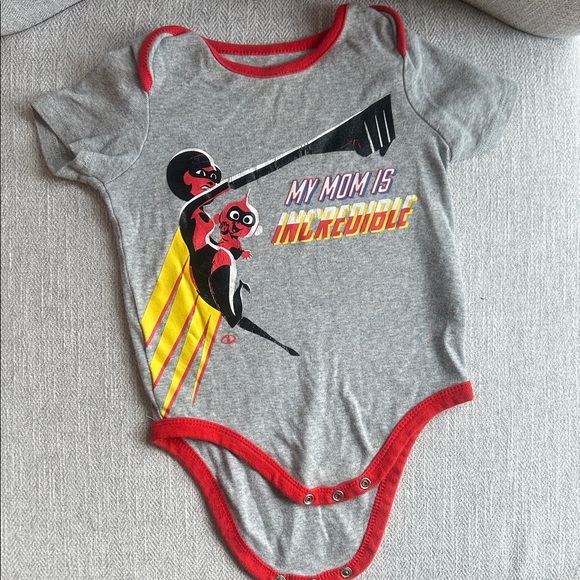 Disney Other - Disney 'My Mom Is Incredible' Kids One-Piece Bodysuit